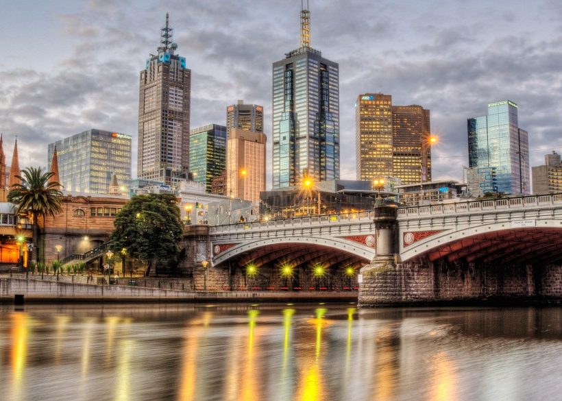 7 Melbourne CBD Hotels with Free Parking from $133