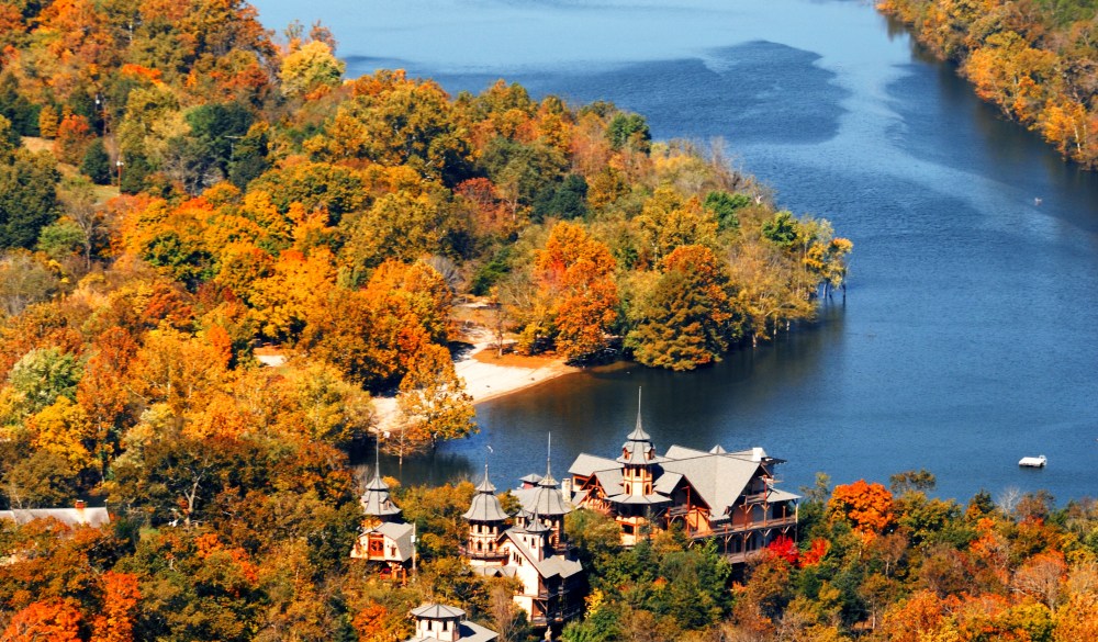 Eureka Springs, Arkansas, small-town LGBT U.S. destinations