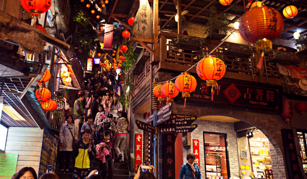 Busy narrow street in Jiufen.