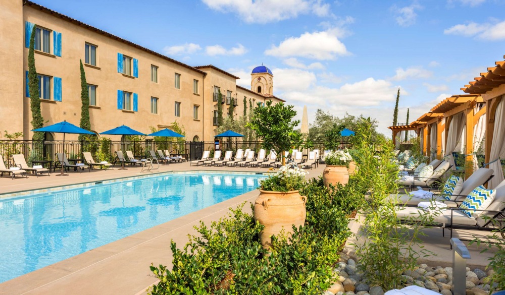 Allegretto Vineyard Resort Paso Robles, hotel to avoid crowds