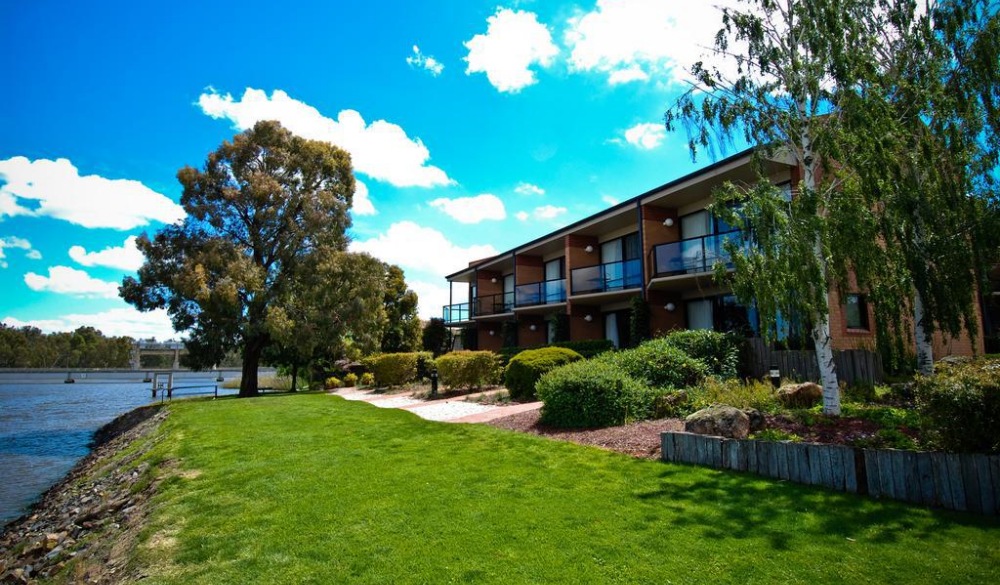ClubMulwala Resort, hotel near the murray river