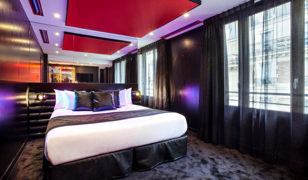 Declic Hotel, Paris neighbourhood