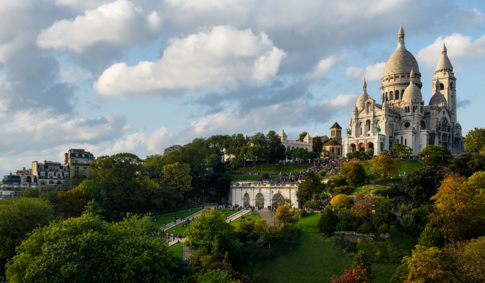 Montmartre's Garden and Sacré-Coeur