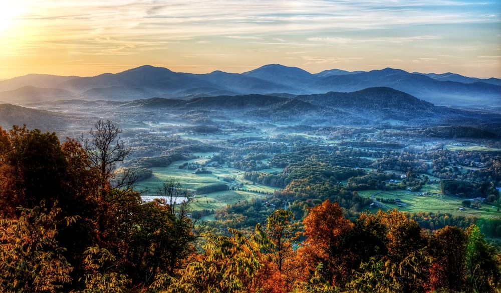 Blue Ridge Parkway in Virginia. bike trail