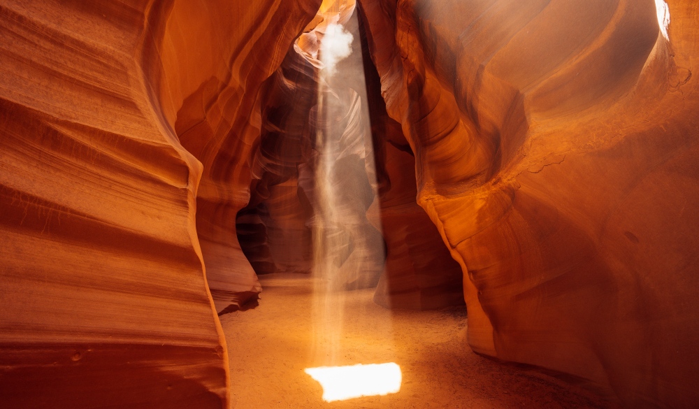Rays of light in Antelope Canyon, UNESCO site in the US