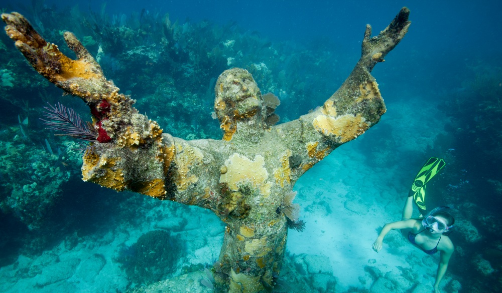 Christ of the Abyss statue