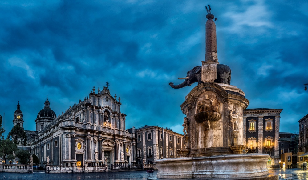 Duomo Square, Visit Sicily