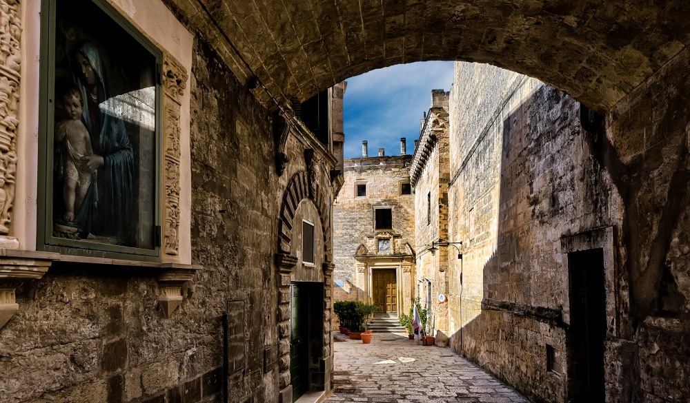 Holy image and old lane in Matera