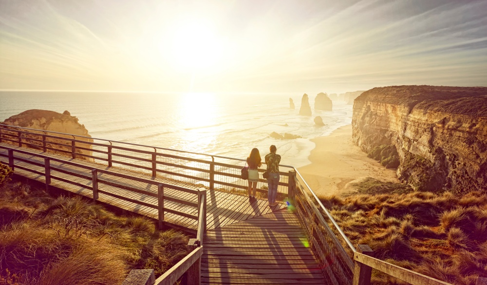 tourists looking at the 12 apostles on the great ocean road,