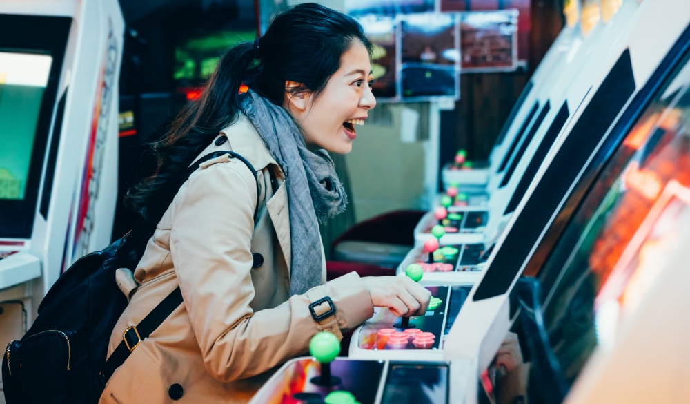 female tourist trying japanese leisure