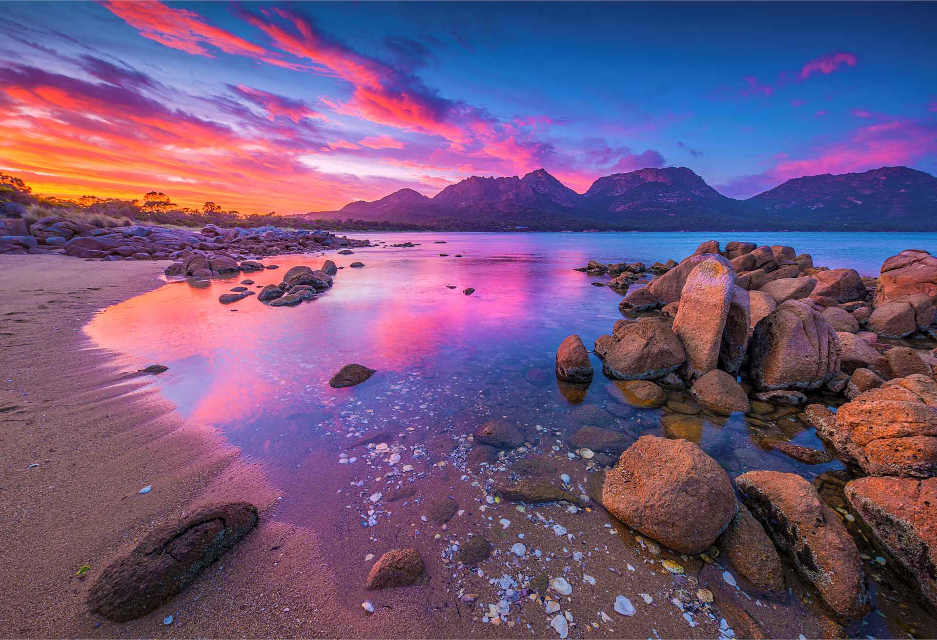 Early morning light in Coles Bay, Freycinet National Park, east coastline of Tasmania.