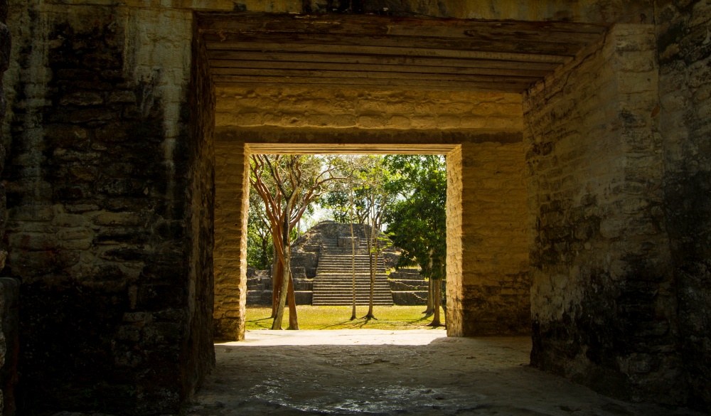 Cahal Pech Mayan pyramids and ruins, Mayan sites to visit