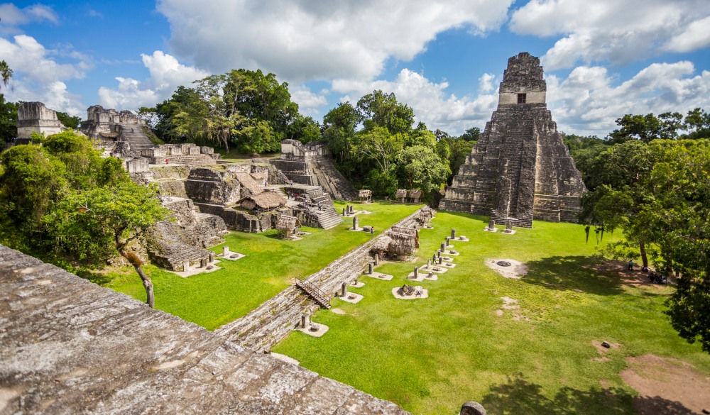 Mayan ruins at Tikal National Park, mayan sites to visit