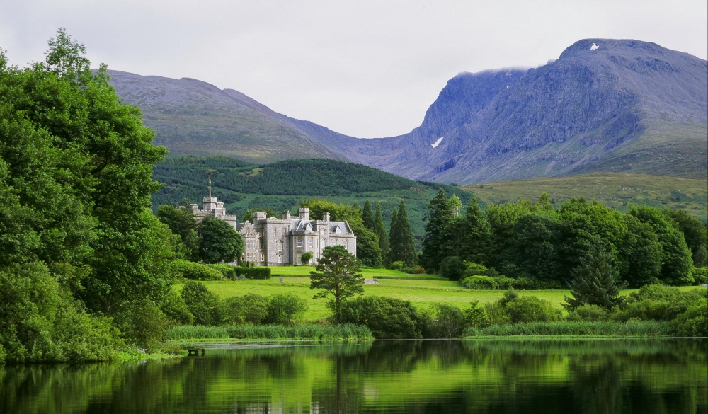 Inverlochy Castle, Fort William