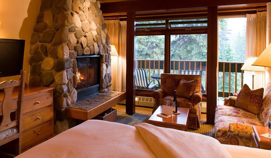 Post Hotel & Spa,Lodgings Near Lake Louise