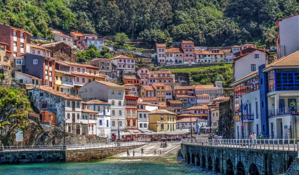 Cudillero, destination for spain road trip