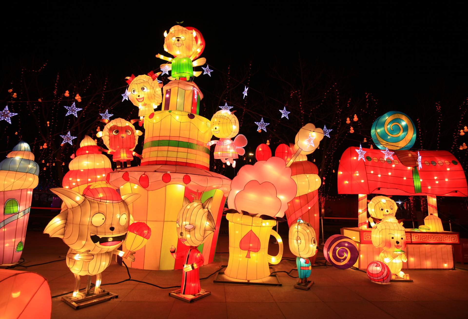 Chinese festive lantern at night