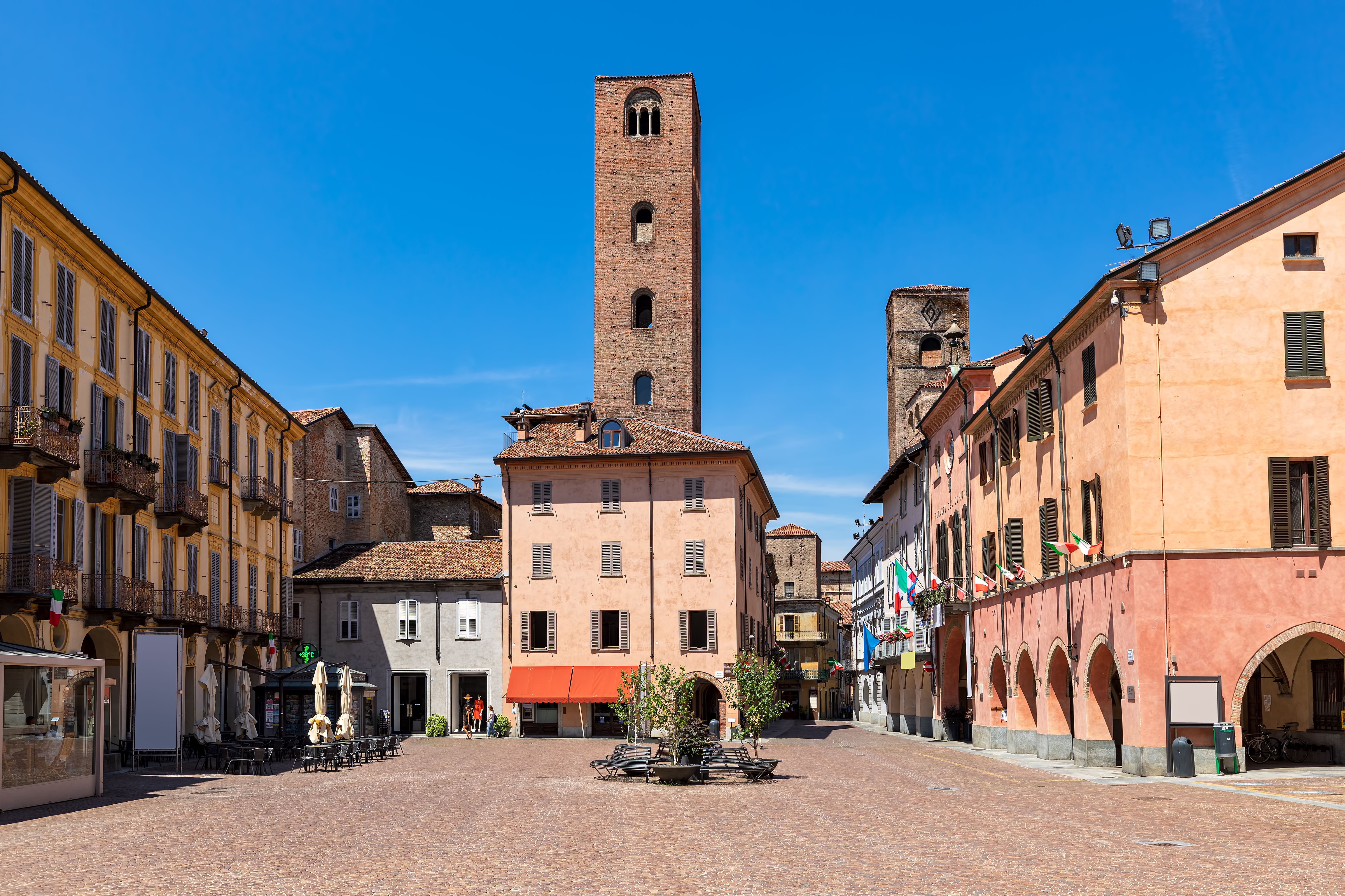 Alba, Italy Vacation Rentals, Apartments & Condos