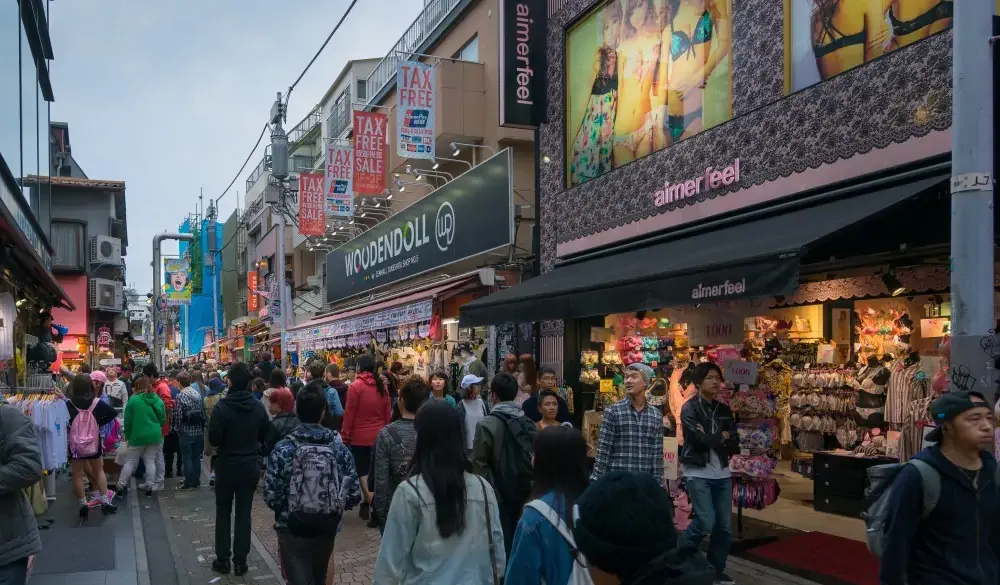 Takeshita Street is a 400 meter long street lined by shops, boutiques, cafes and fast food outlets targeting Tokyo teenagers.