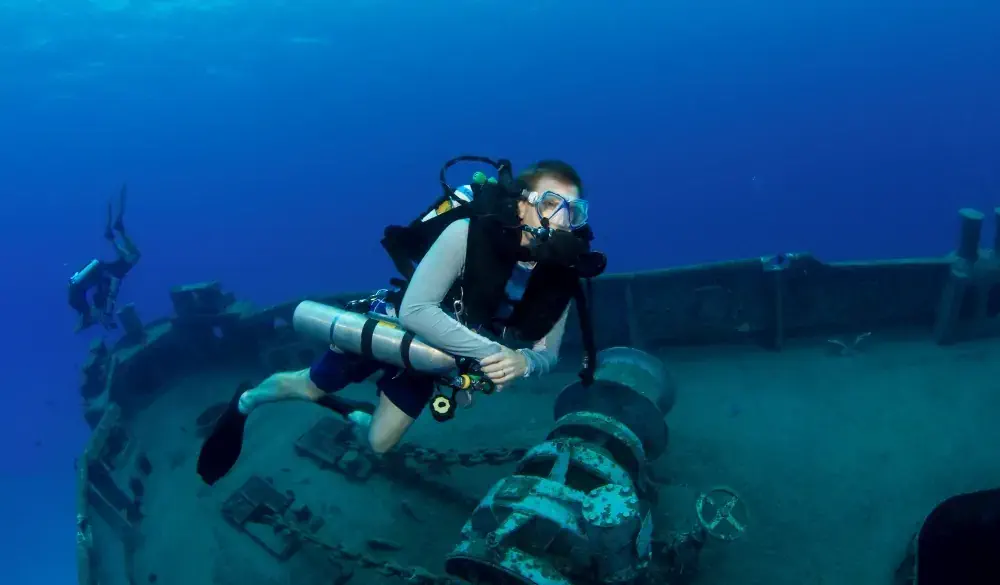 Tech Week event at Dive Tech, Cobalt Coast Resort. Rebreather divers and underwater photography being featured.