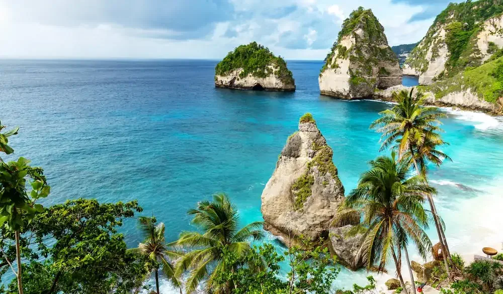 Diamond beach is one of most beautiful and pristine beach in Bali Indonesia
