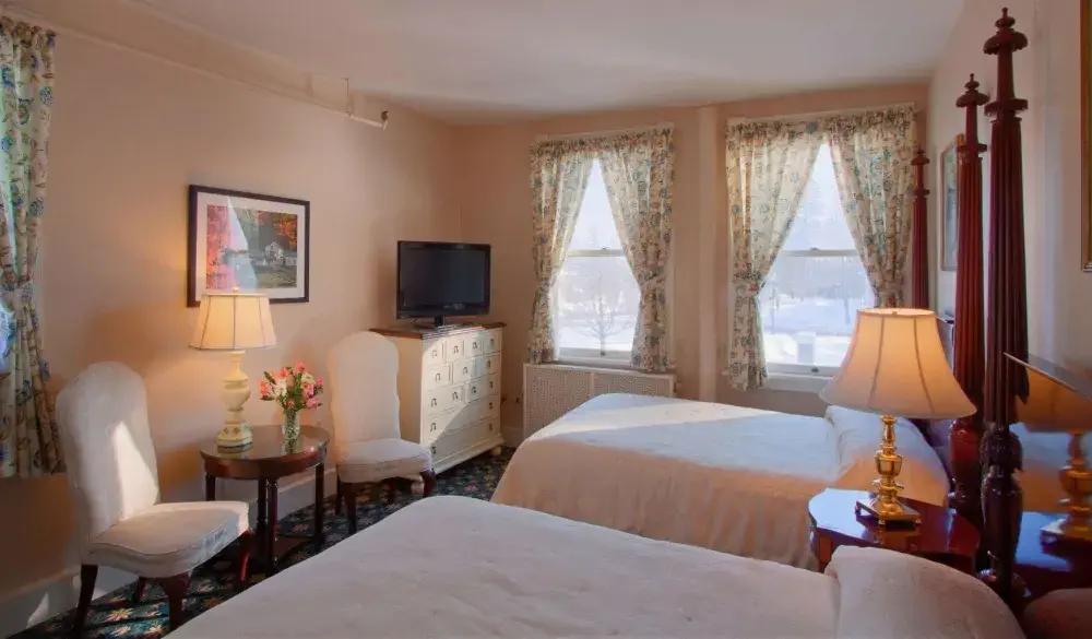 Middlebury Inn, budget hotel in Vermont