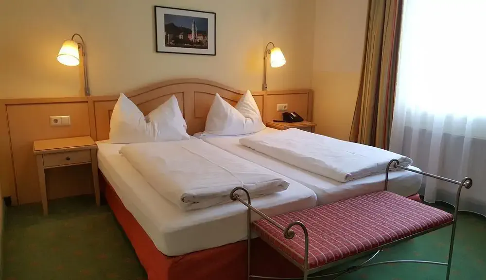 Hotel Restaurant zur Post, hotel for road trips from vienna