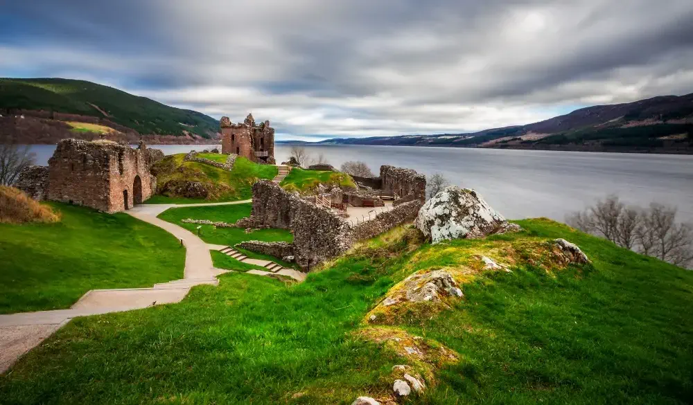 Urquhart Castle ruins, Scotland, UK, scottish highlands road trip