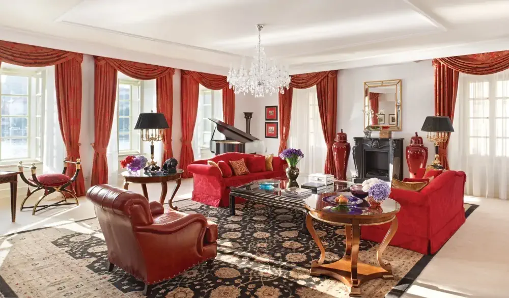 Four Seasons Hotel Prague, Old town Prague hotel