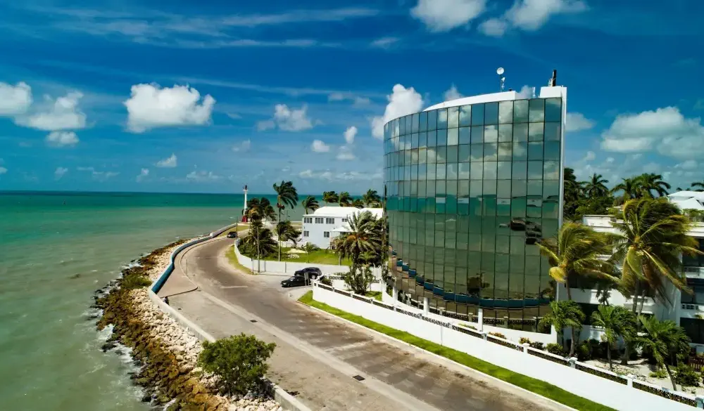 Radisson Fort George Hotel and Marina