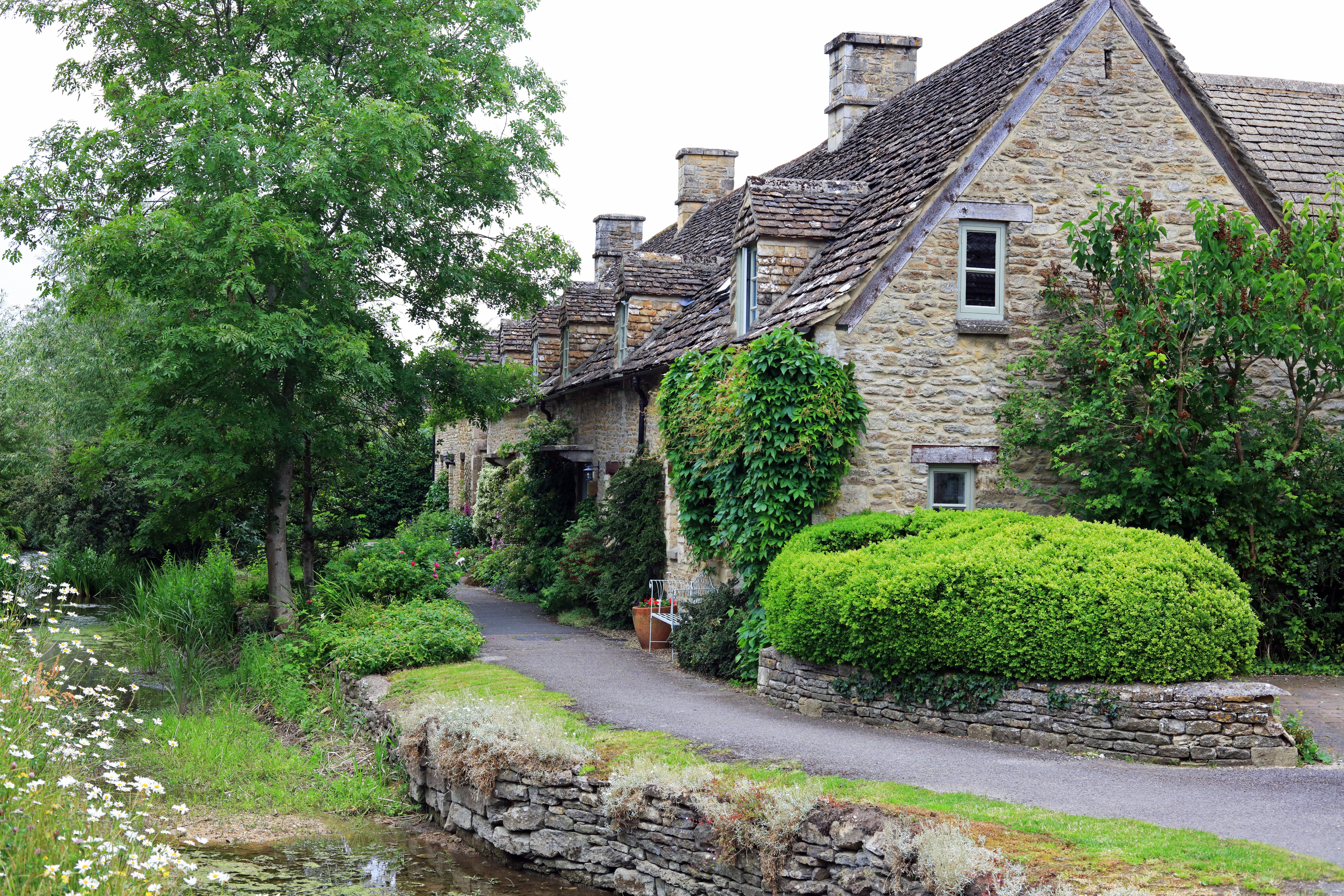 Cotswold Water Park Hotels 139 Cheap Cotswold Water Park Hotel Deals