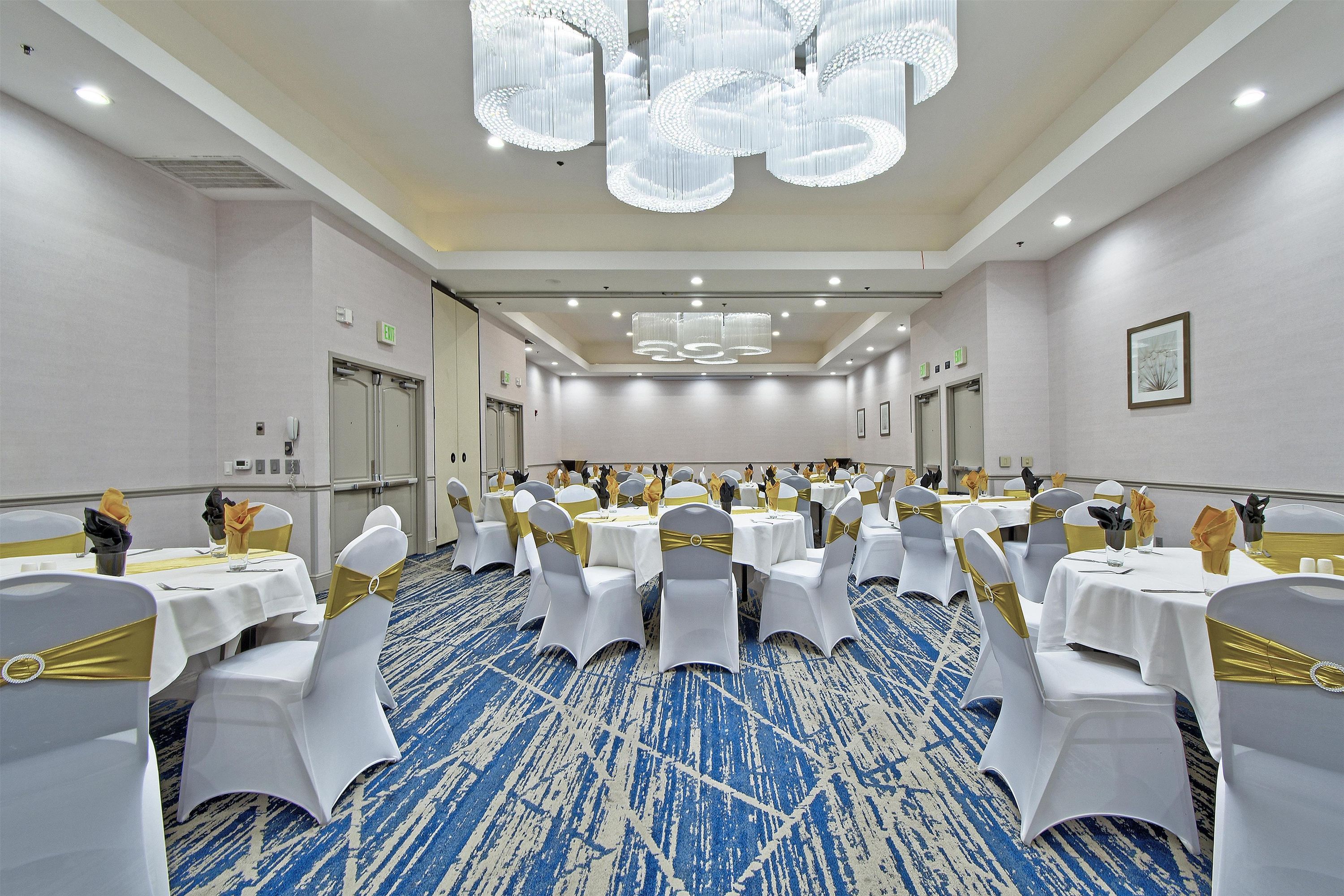 Banquet hall