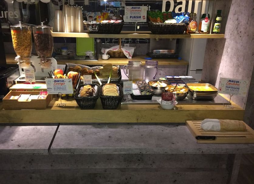 Buffet Photo
