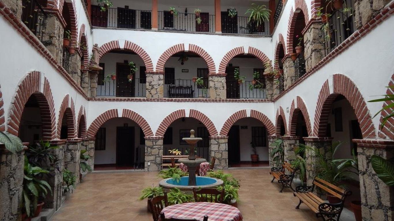 Hotel Molino Del Rey