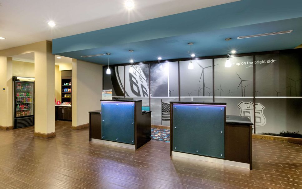 Front desk Photo