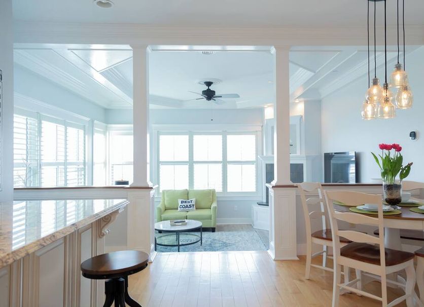 Dining room Photo