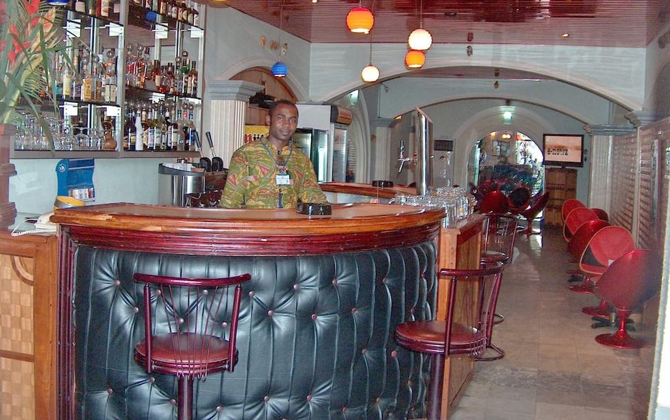 Bar Photo