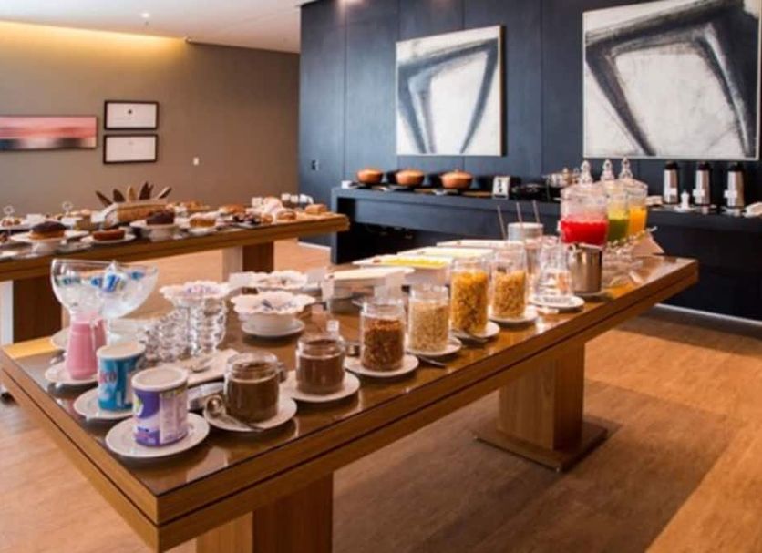Buffet Photo