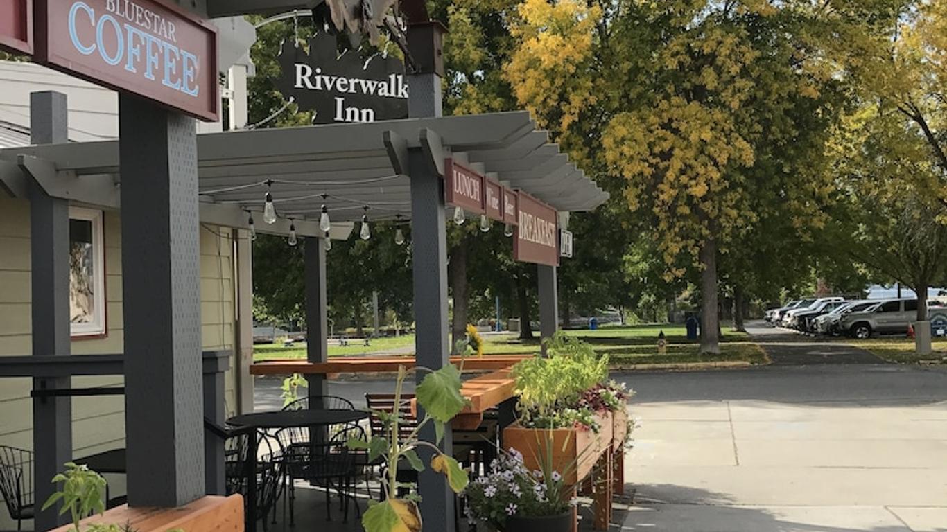 Riverwalk Inn