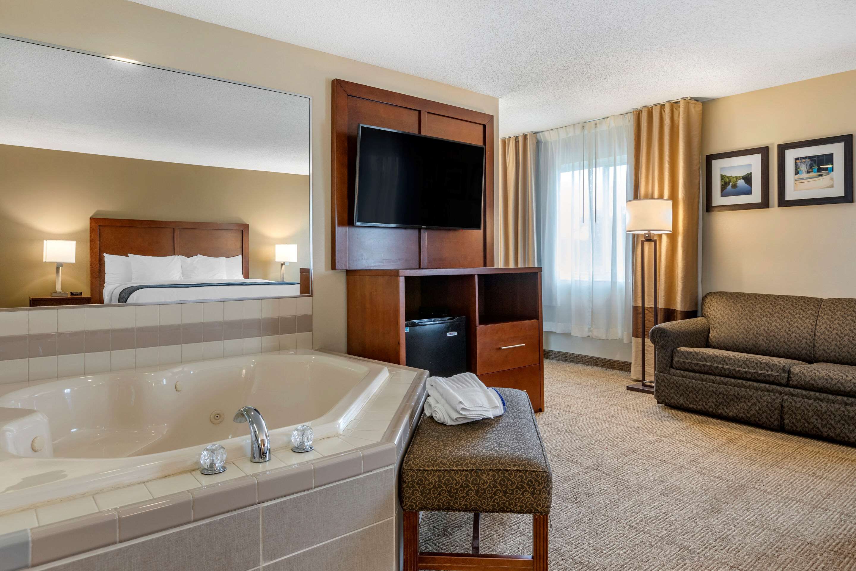 Room amenity