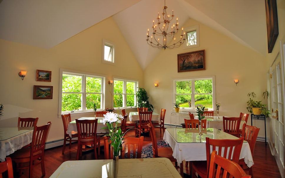 Restaurant Photo
