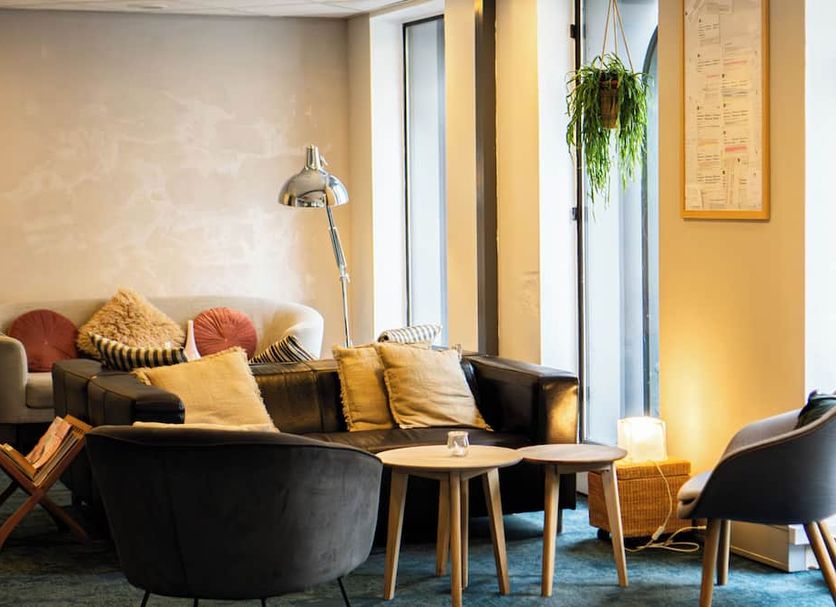 Lounge Photo
