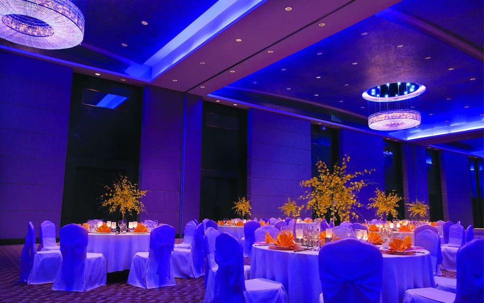 Banquet hall Photo