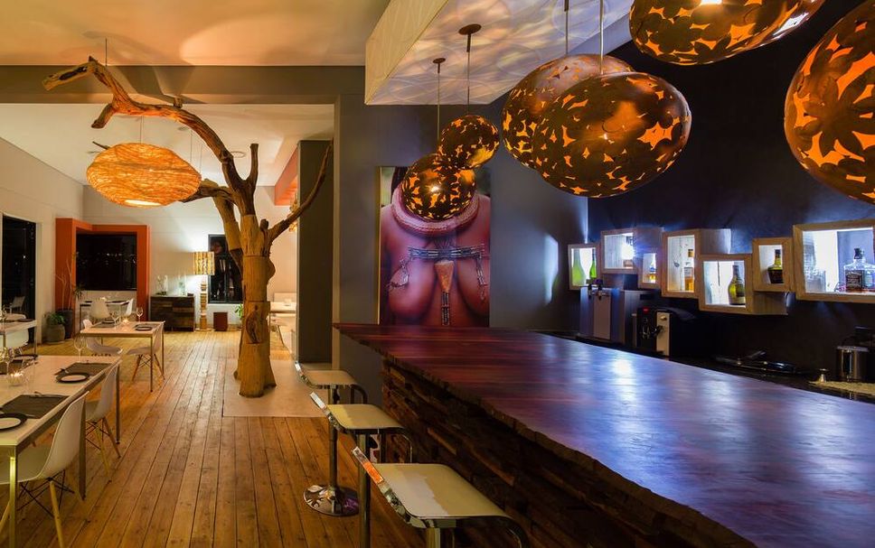 Bar Photo