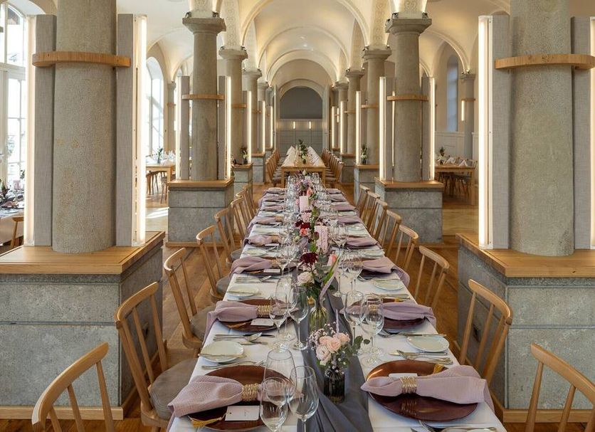 Banquet hall Photo