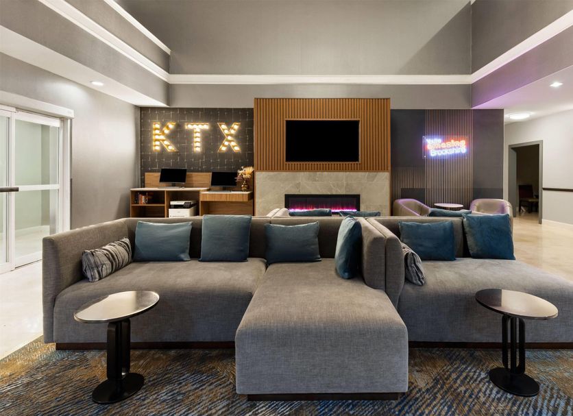 Lounge Photo