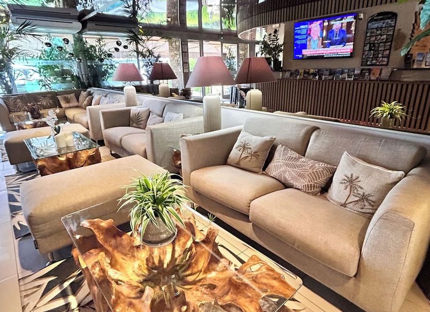 Lounge Photo