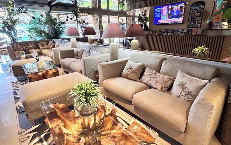Lounge Photo