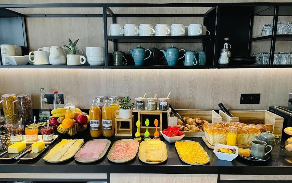 Buffet Photo