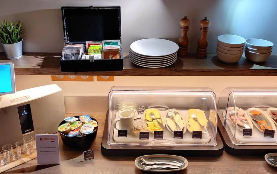 Buffet Photo